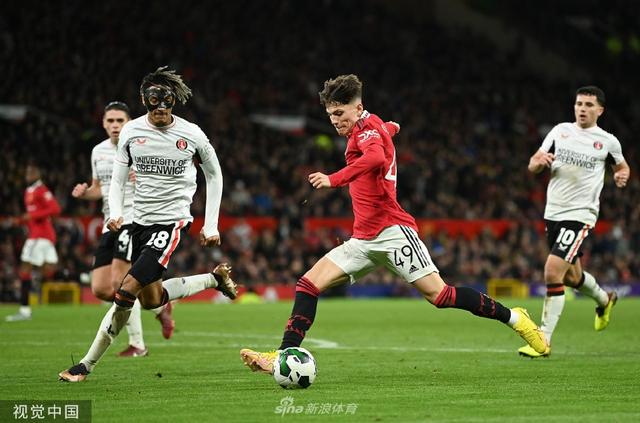 中场缺乏有 中场缺乏有